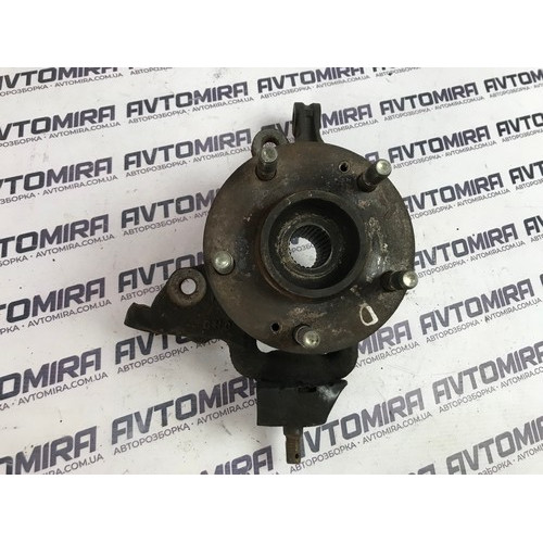 Поворотный кулак передний правый 27 зубов Hyundai i30 2007-2012 517162R000